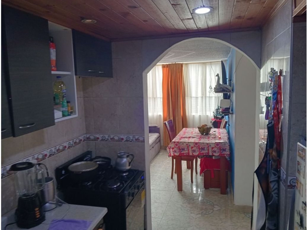 Apartamento de 3 alcobas en venta en Centro Engativa, Bogotá, 49 m² · foto 12 de 20