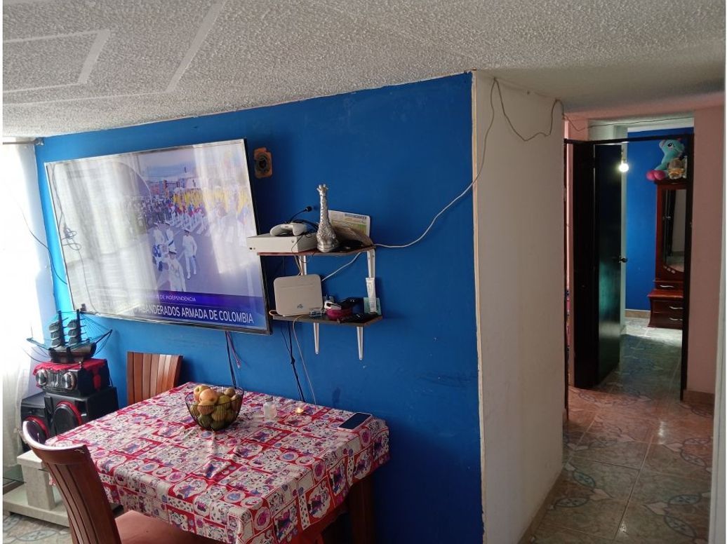 Apartamento de 3 alcobas en venta en Centro Engativa, Bogotá, 49 m² · foto 4 de 20