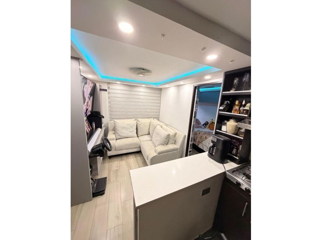 Apartamento de 2 alcobas en venta en La Felicidad, Bogotá, 38 m² · foto 3 de 20