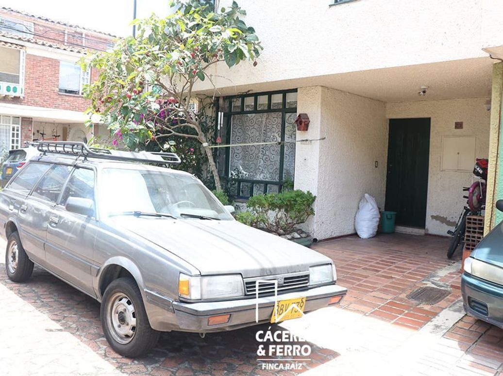 Casa de 3 alcobas en venta en Los Andes, Bogotá, 198 m² · foto 4 de 20