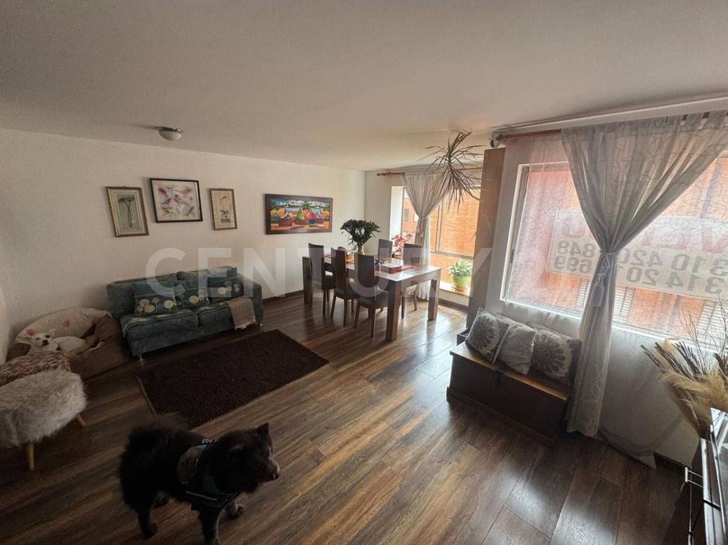 Apartamento de 3 alcobas en venta en Hayuelos, Bogotá, 93 m² · foto 3 de 20