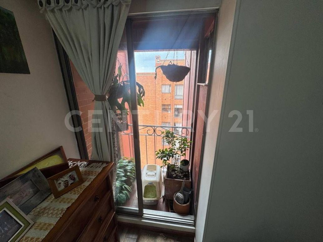 Apartamento de 3 alcobas en venta en Hayuelos, Bogotá, 93 m² · foto 11 de 20
