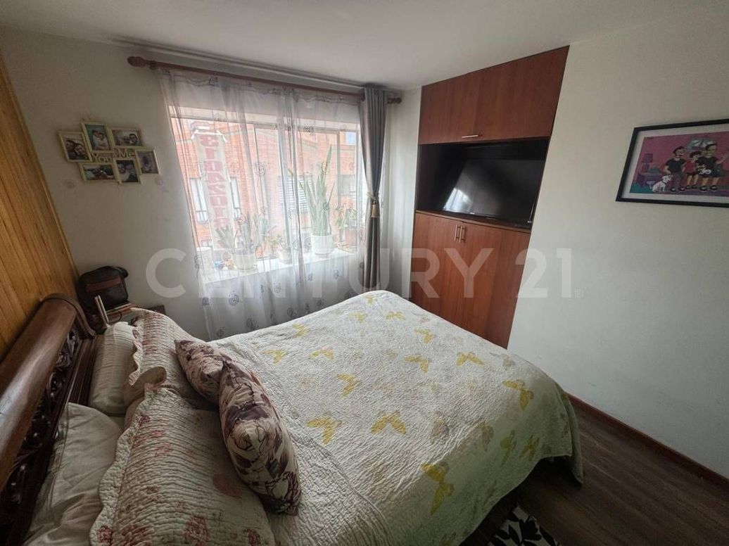Apartamento de 3 alcobas en venta en Hayuelos, Bogotá, 93 m² · foto 13 de 20