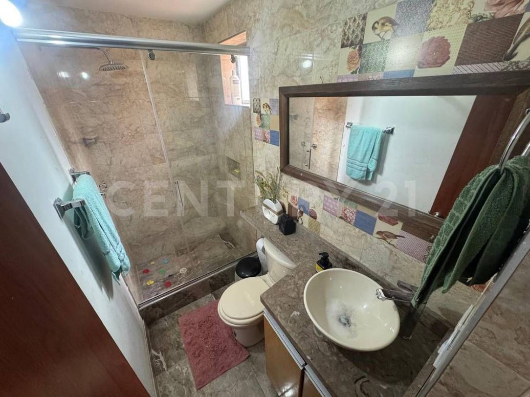 Apartamento de 3 alcobas en venta en Hayuelos, Bogotá, 93 m² · foto 15 de 20