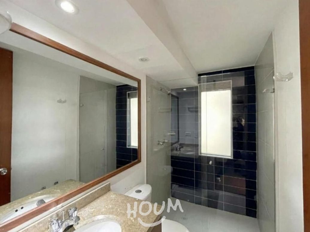 Apartamento de 3 alcobas en venta en El Dorado, Bogotá, 72 m² · foto 8 de 11