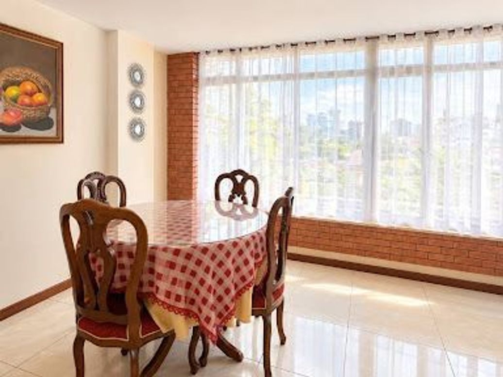 Apartamento de 3 alcobas en venta en San Felipe, Bogotá, 94 m² · foto 2 de 12