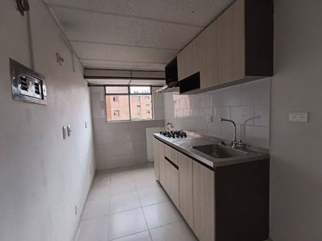 Apartamento de 2 alcobas en venta en Parque Metropolitano El Tunal, Bogotá, 60 m² · foto 5 de 20