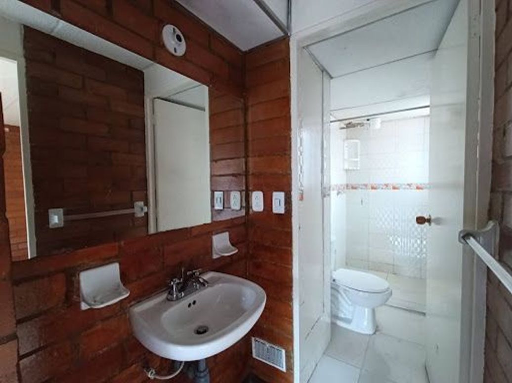 Apartamento de 2 alcobas en venta en Parque Metropolitano El Tunal, Bogotá, 60 m² · foto 16 de 20