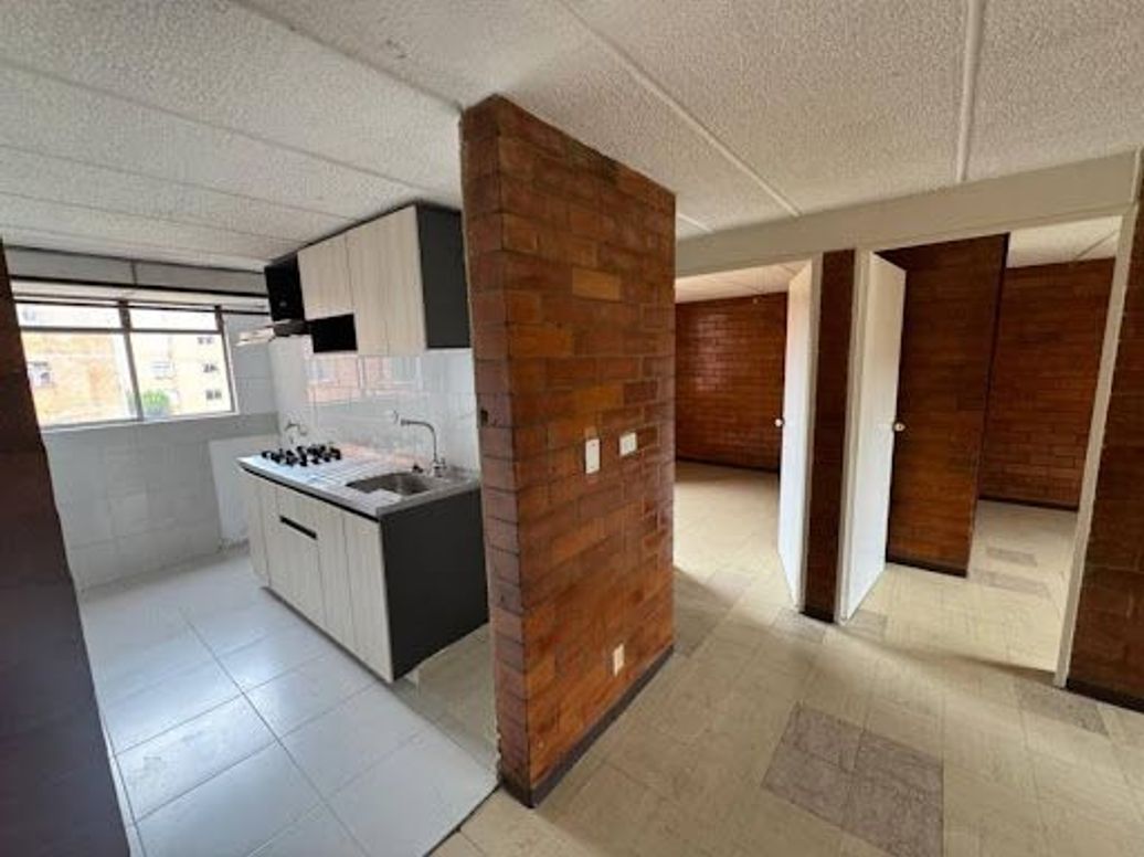 Apartamento de 2 alcobas en venta en Parque Metropolitano El Tunal, Bogotá, 60 m² · foto 4 de 20