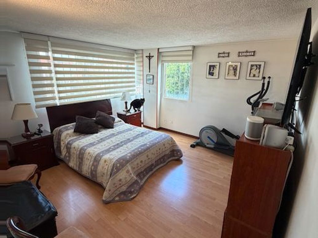 Apartamento de 3 alcobas en venta en Cedro Salazar, Bogotá, 117 m² · foto 17 de 20