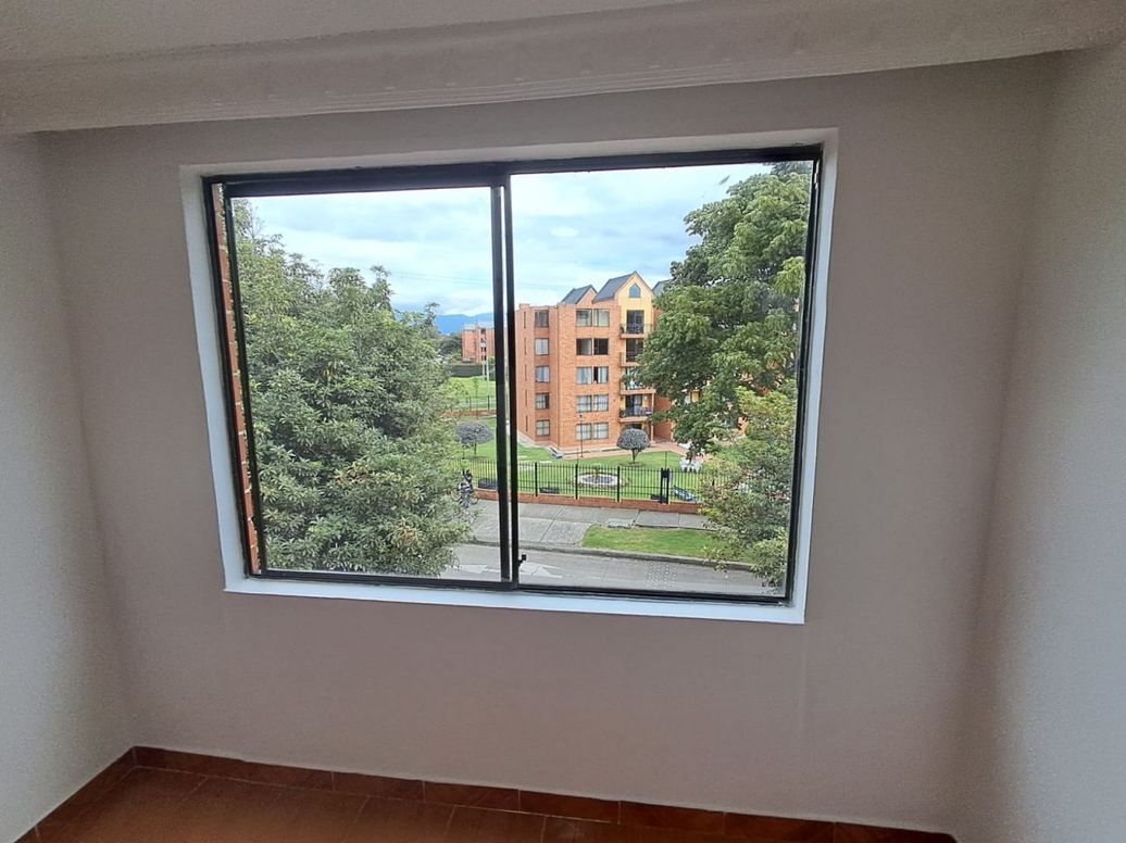 Apartamento de 2 alcobas en venta en Ub. El Cortijo, Bogotá, 49 m² · foto 15 de 20