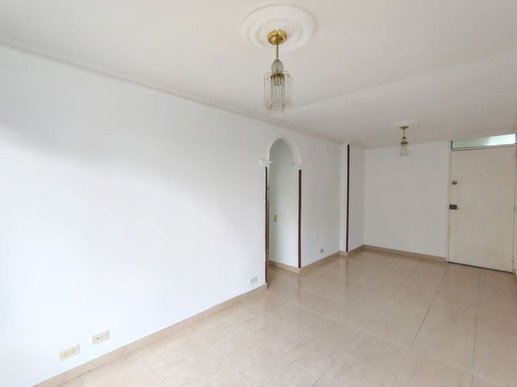 Apartamento de 3 alcobas en arriendo en El Tintal A.S.D., Bogotá, 60 m² · foto 2 de 11
