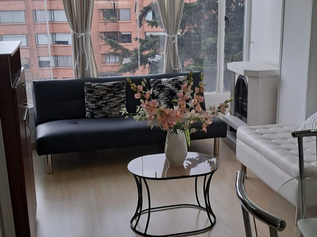 Apartamento de 1 alcoba en arriendo en Santa Barbara Occidental - Edif Santa Barbara Park, Bogotá, 49 m² · foto 4 de 5