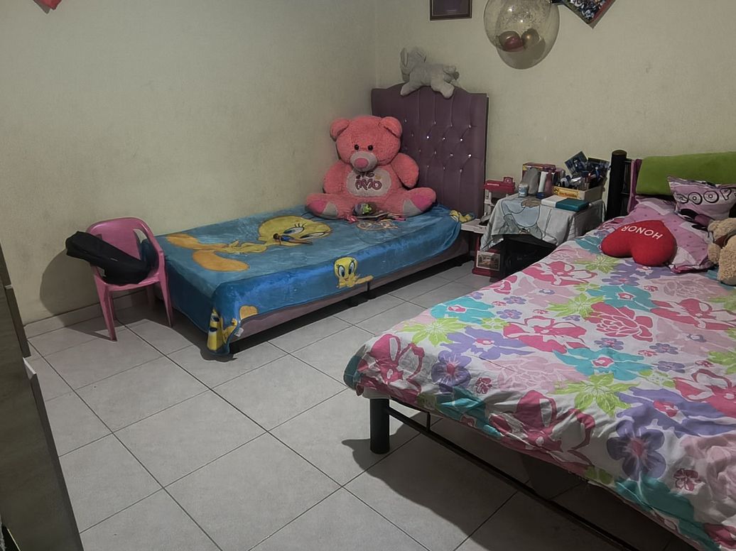 Casa de 6 alcobas en venta en Rionegro, Bogotá, 400 m² · foto 8 de 20
