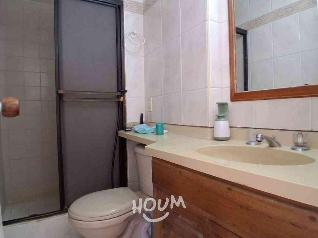 Apartamento de 3 alcobas en venta en Caobos Salazar, Bogotá, 75 m² · foto 12 de 15