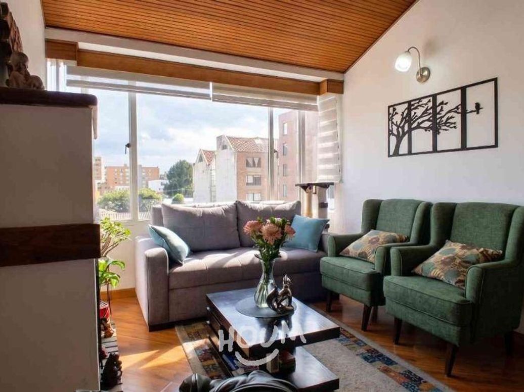Apartamento de 3 alcobas en venta en Caobos Salazar, Bogotá, 75 m² · foto 3 de 15