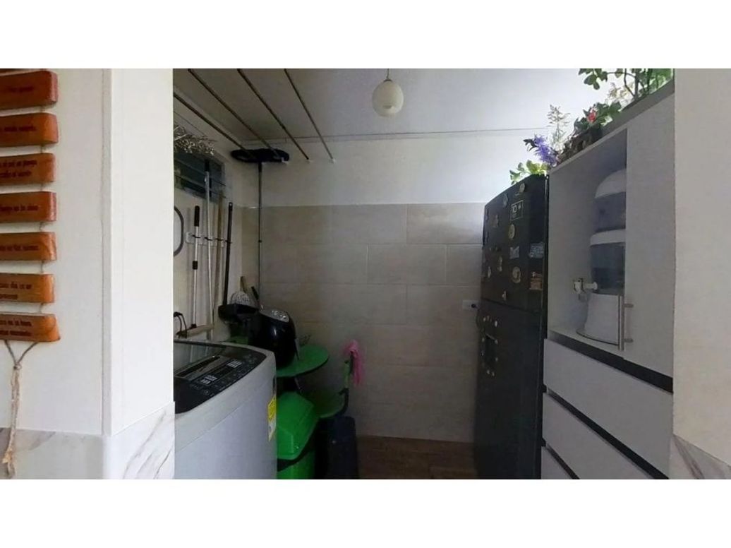 Apartamento de 3 alcobas en venta en Suba, Bogotá, 79 m² · foto 5 de 9