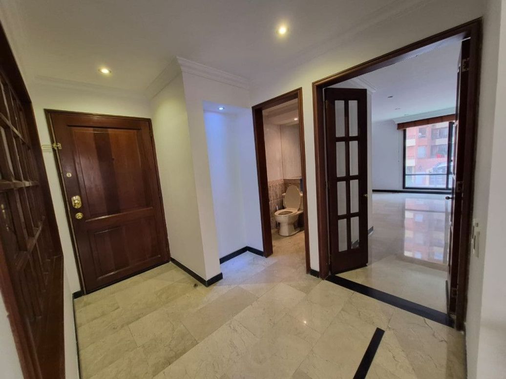 Apartamento de 3 alcobas en venta en Lisboa, Bogotá, 172 m² · foto 20 de 20