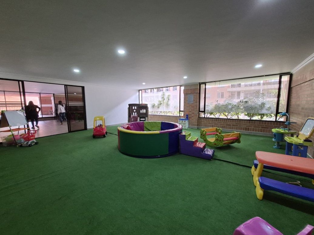 Apartamento de 3 alcobas en venta en Lisboa, Bogotá, 172 m² · foto 2 de 20