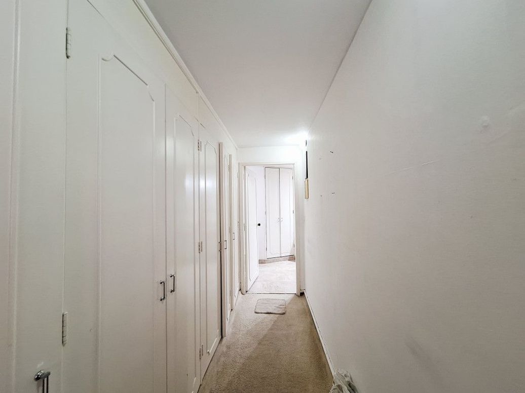 Apartamento de 3 alcobas en venta en Santa Barbara Central, Bogotá, 204 m² · foto 17 de 20