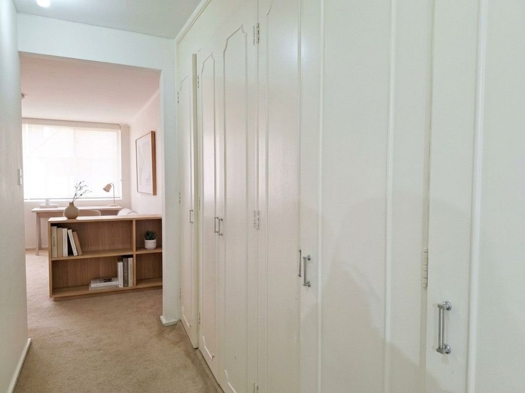 Apartamento de 3 alcobas en venta en Santa Barbara Central, Bogotá, 204 m² · foto 18 de 20