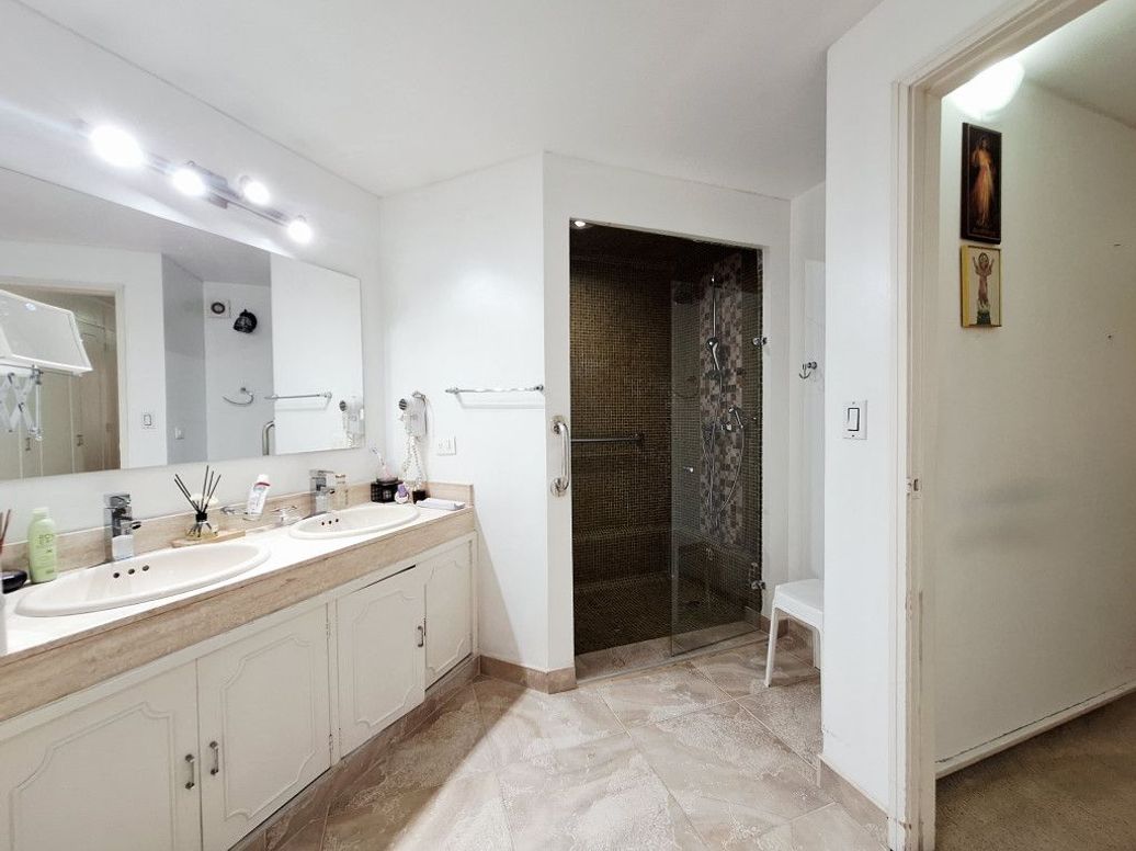 Apartamento de 3 alcobas en venta en Santa Barbara Central, Bogotá, 204 m² · foto 20 de 20