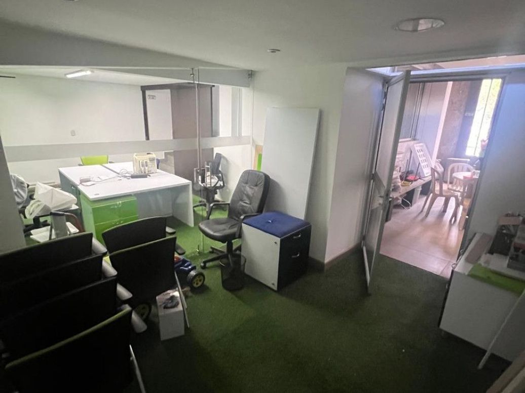 Casa de 5 alcobas en venta en Santa Ana Occidental, Bogotá, 220 m² · foto 6 de 20