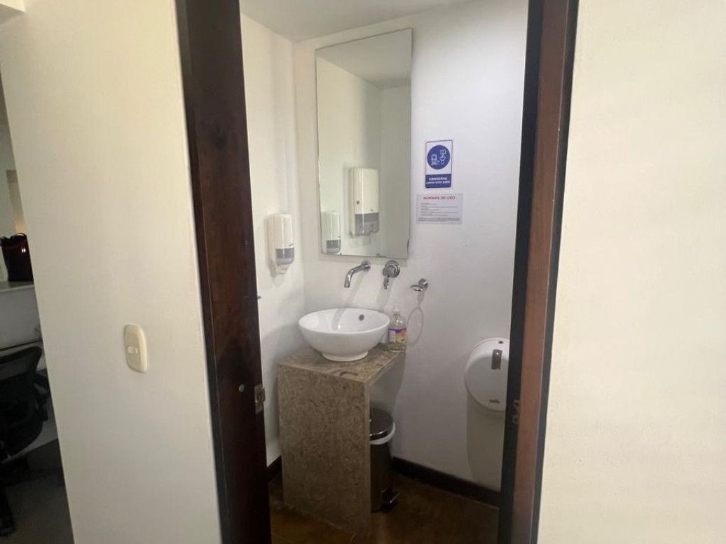 Casa de 5 alcobas en venta en Santa Ana Occidental, Bogotá, 220 m² · foto 8 de 20