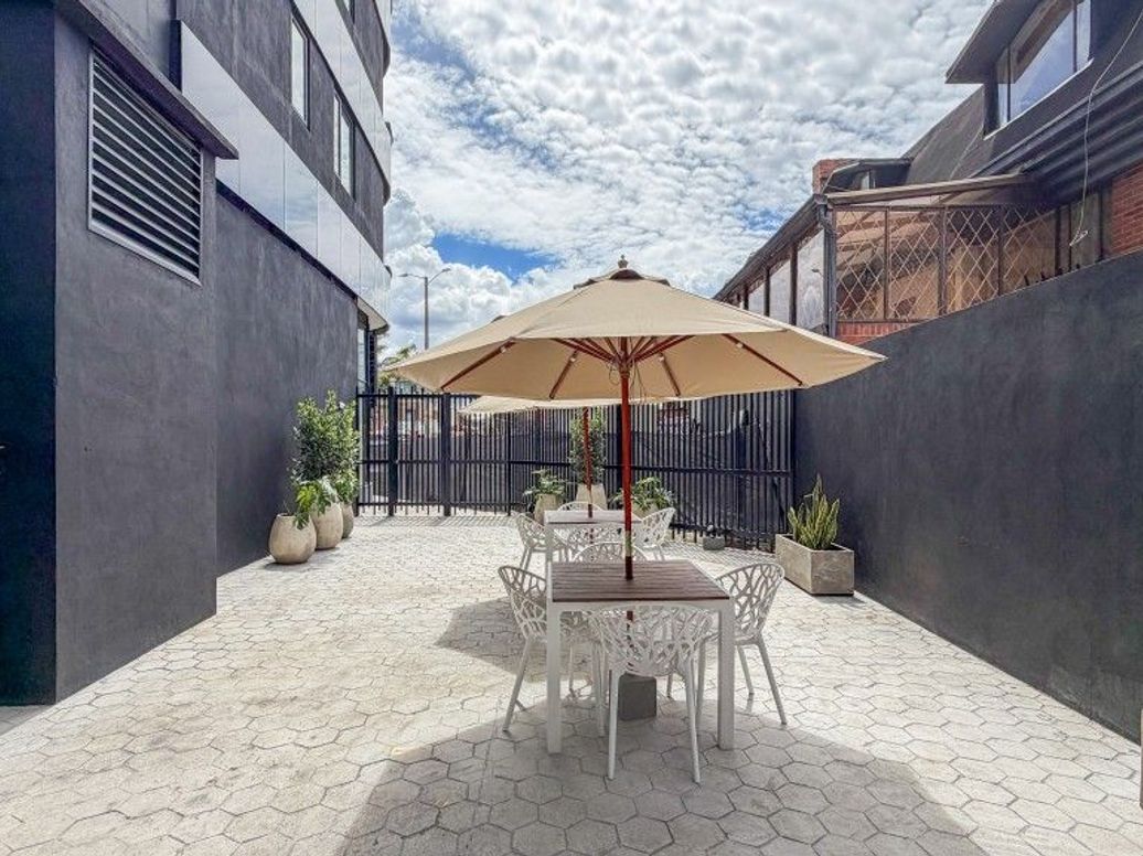 Apartamento de 1 alcoba en venta en Santa Ana Occidental, Bogotá, 33 m² · foto 9 de 20