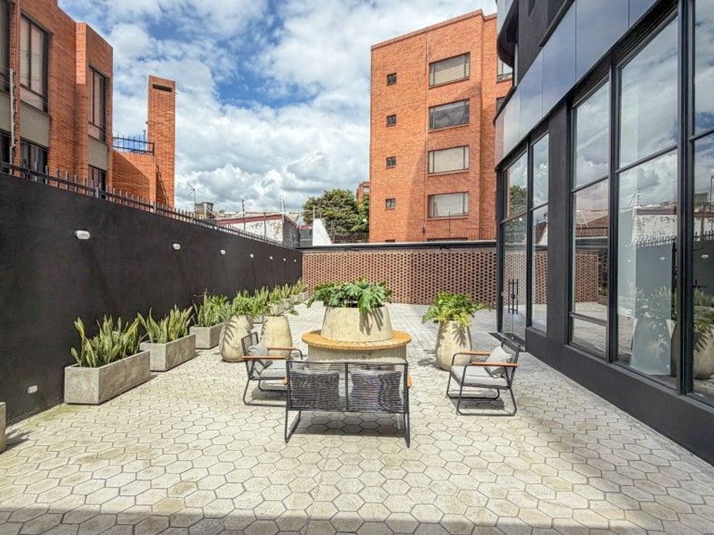 Apartamento de 1 alcoba en venta en Santa Ana Occidental, Bogotá, 33 m² · foto 12 de 20