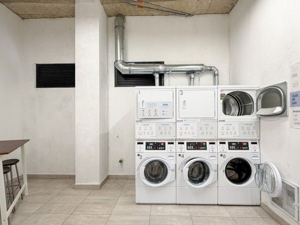 Apartamento de 1 alcoba en venta en Santa Ana Occidental, Bogotá, 33 m² · foto 15 de 20