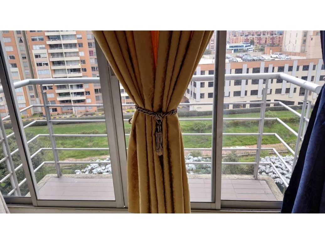 Apartamento de 2 alcobas en venta en Villemar Fontibon, Bogotá, 53 m² · foto 5 de 8