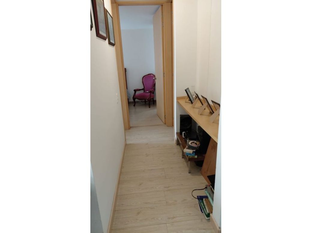 Apartamento de 2 alcobas en venta en Villemar Fontibon, Bogotá, 53 m² · foto 4 de 8