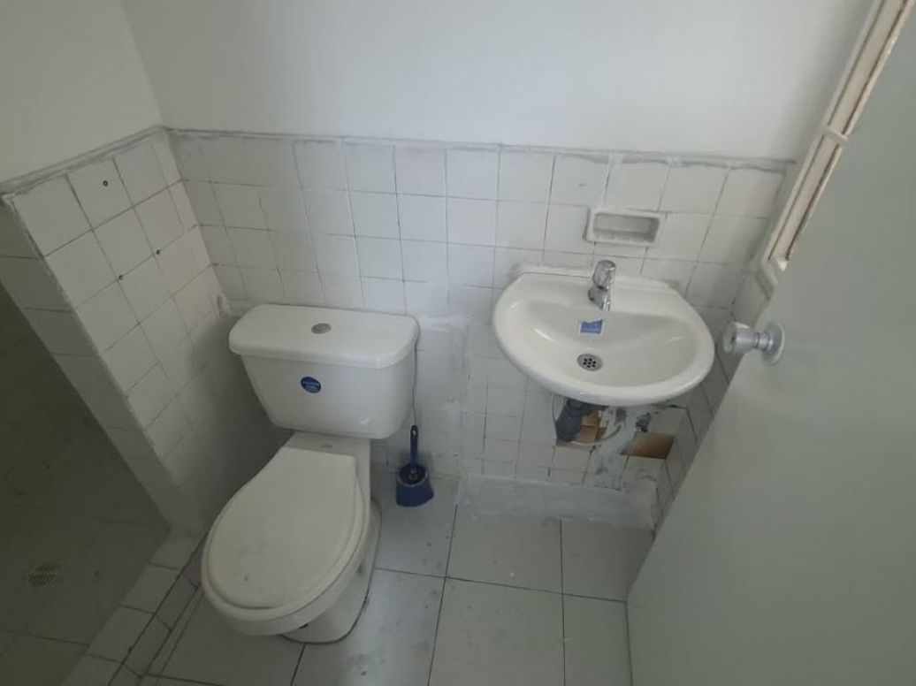 Casa de 5 alcobas en arriendo en Polo Club, Bogotá, 200 m² · foto 17 de 20