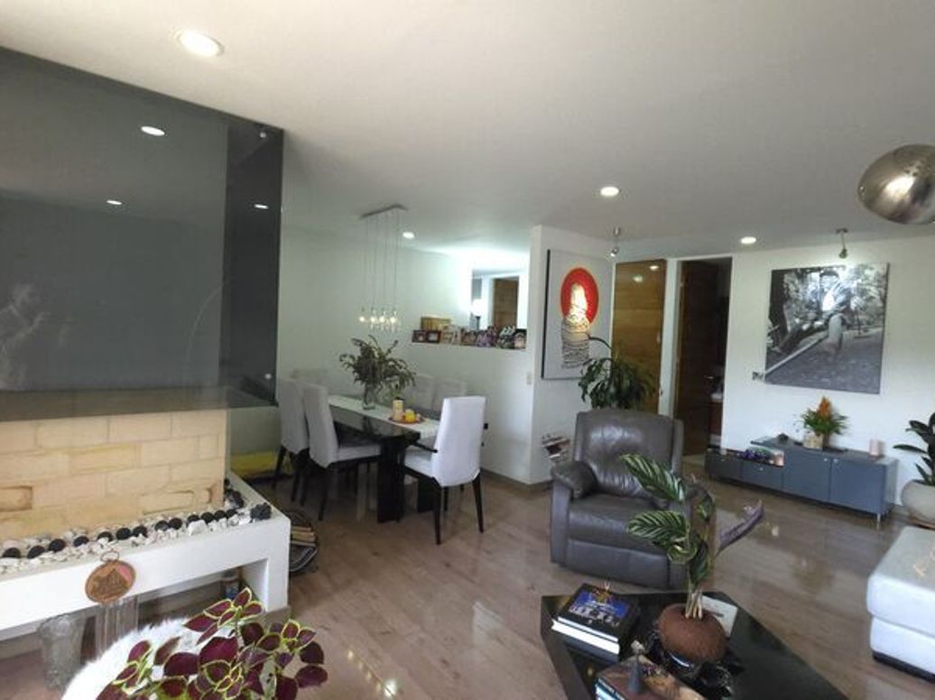 Apartamento de 3 alcobas en venta en Molinos Norte, Bogotá, 133 m² · foto 4 de 19