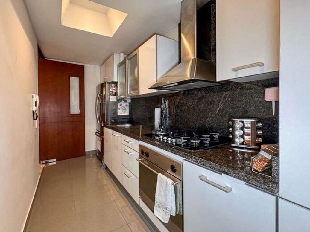 Apartamento de 2 alcobas en venta en Santa Barbara Occidental, Bogotá, 72 m² · foto 6 de 12