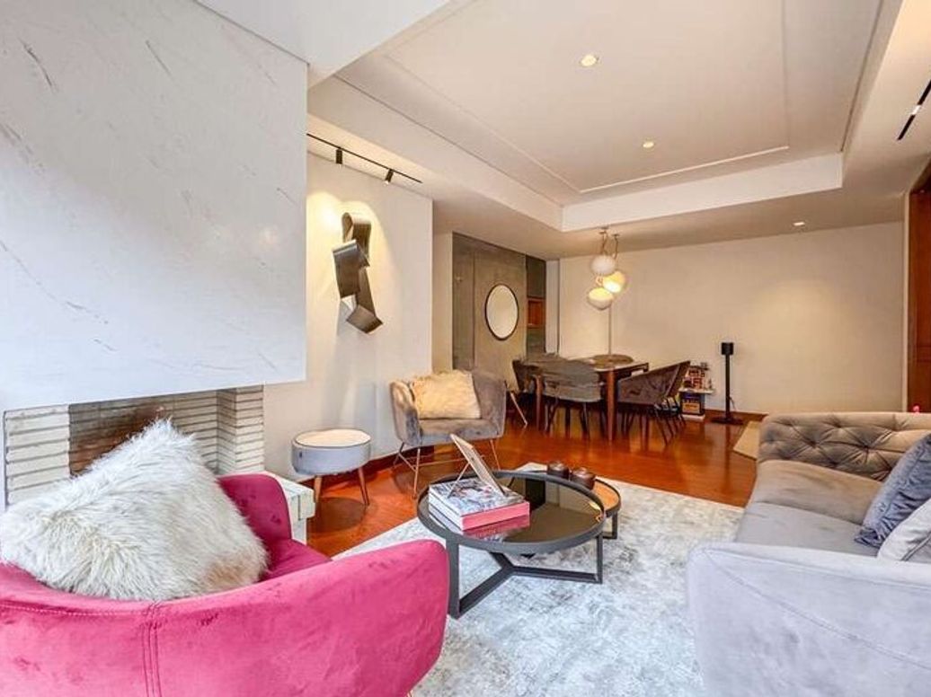 Apartamento de 2 alcobas en venta en Santa Barbara Occidental, Bogotá, 72 m² · foto 3 de 12