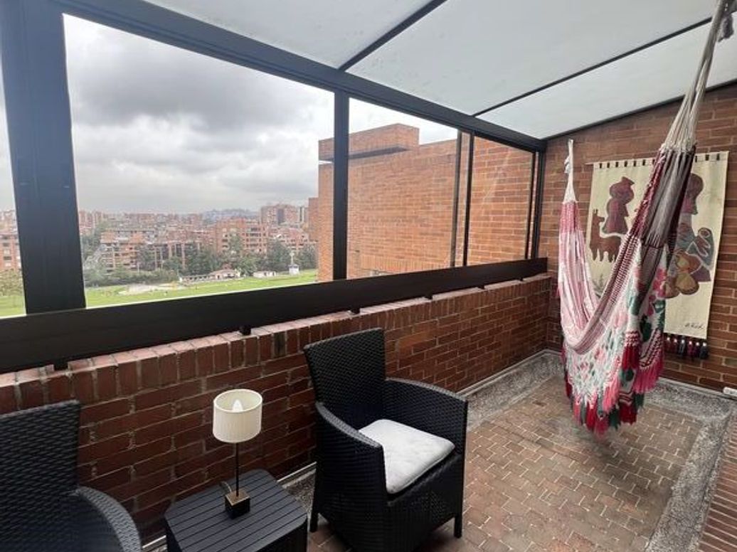 Apartamento de 5 alcobas en venta en La Carolina, Bogotá, 320 m² · foto 18 de 20
