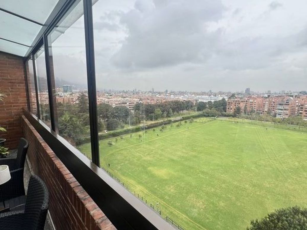 Apartamento de 5 alcobas en venta en La Carolina, Bogotá, 320 m² · foto 15 de 20