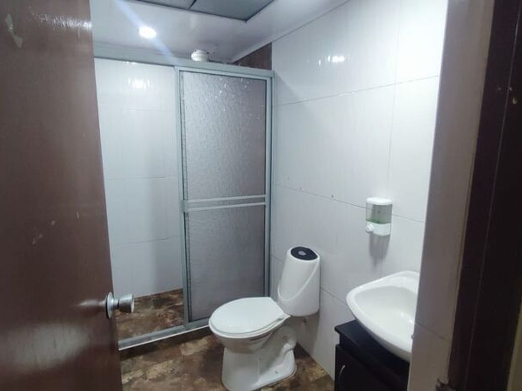Casa de 5 alcobas en venta en Nueva Marsella Et. I, Bogotá, 231 m² · foto 10 de 20
