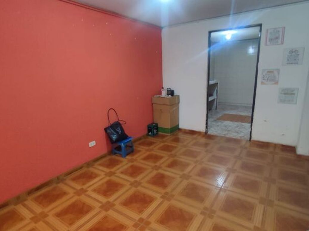 Casa de 5 alcobas en venta en Nueva Marsella Et. I, Bogotá, 231 m² · foto 9 de 20