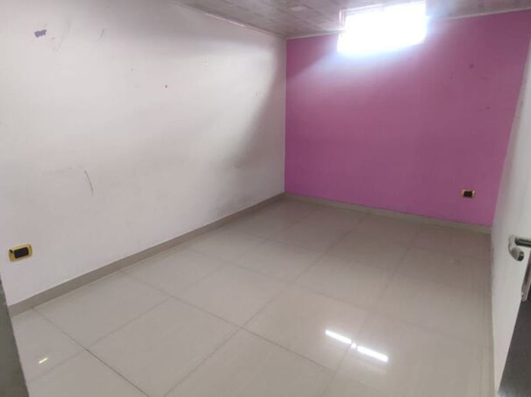 Casa de 5 alcobas en venta en Nueva Marsella Et. I, Bogotá, 231 m² · foto 19 de 20