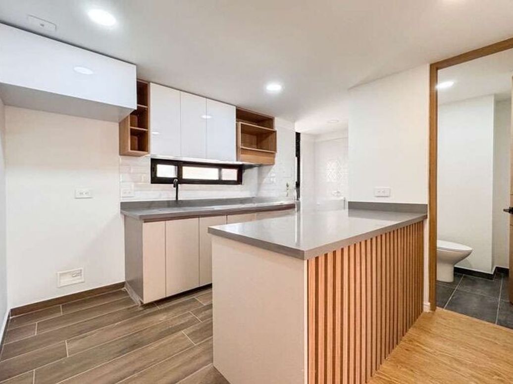 Apartamento de 1 alcoba en venta en Los Cedros, Bogotá, 47 m² · foto 3 de 8