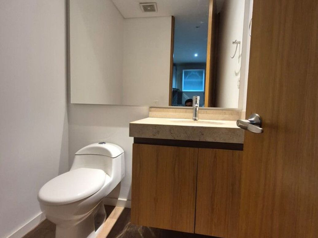 Apartamento de 1 alcoba en venta en Los Cedritos, Bogotá, 60 m² · foto 6 de 16
