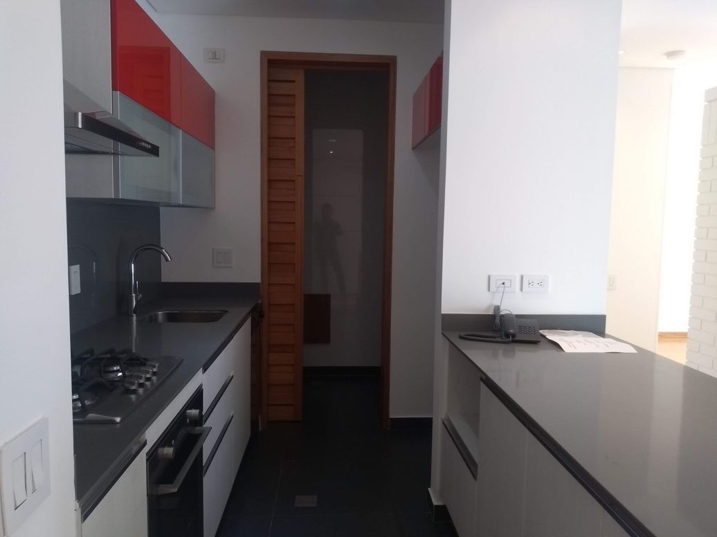 Apartamento de 1 alcoba en arriendo en Chico, Bogotá, 53 m² · foto 8 de 16