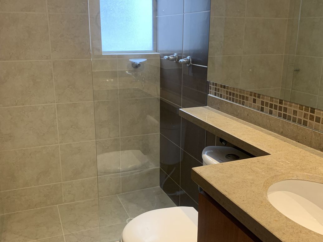 Apartamento de 3 alcobas en venta en Santa Rosa, Bogotá, 84 m² · foto 8 de 13