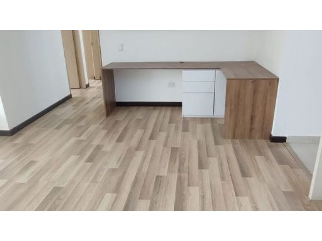 Apartamento de 3 alcobas en venta en Ub. Arboral, Bogotá, 82 m² · foto 6 de 15