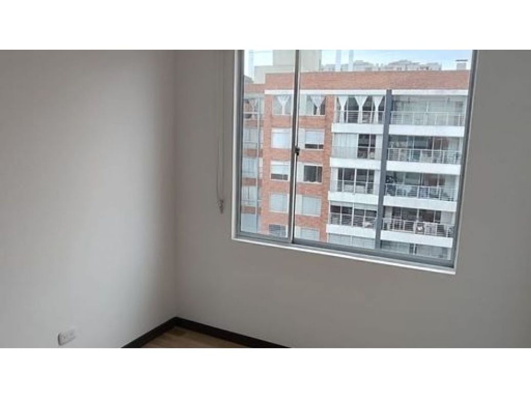 Apartamento de 3 alcobas en venta en Ub. Arboral, Bogotá, 82 m² · foto 11 de 15