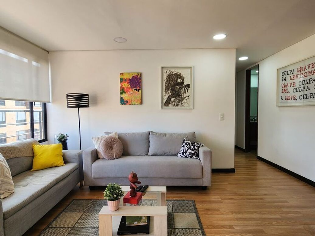 Apartamento de 2 alcobas en venta en Cedritos, Bogotá, 75 m² · foto 12 de 20