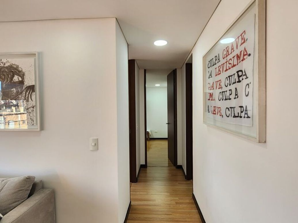 Apartamento de 2 alcobas en venta en Cedritos, Bogotá, 75 m² · foto 13 de 20